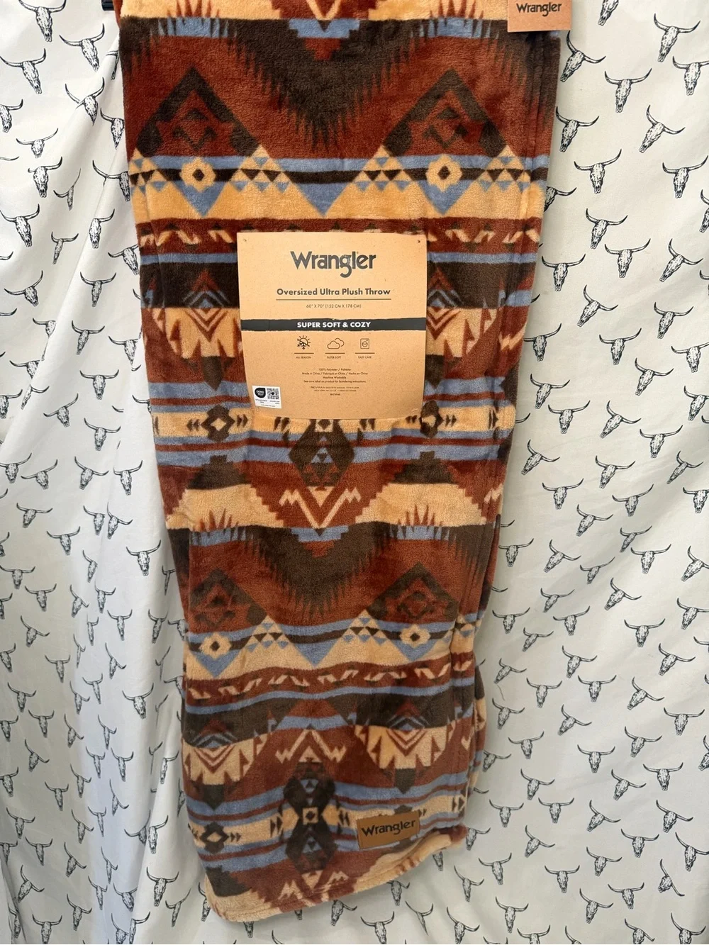Wrangler Aztec Oversized Plush Throw Blanket - Brown & Blue